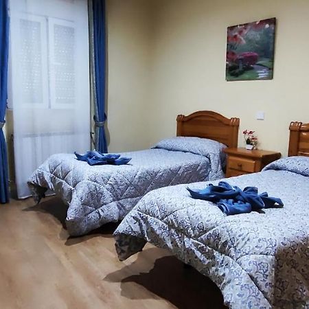 Hostal Hotel El Chato El Barraco Kültér fotó